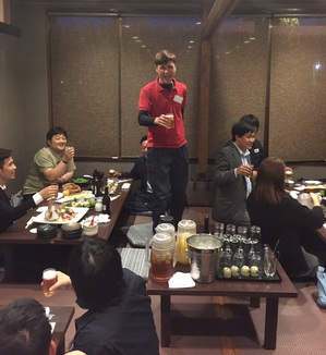 ティエン乾杯.jpgのサムネイル画像